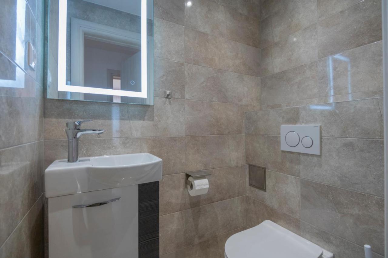 Apartments Radeljic Подстрана Екстер'єр фото
