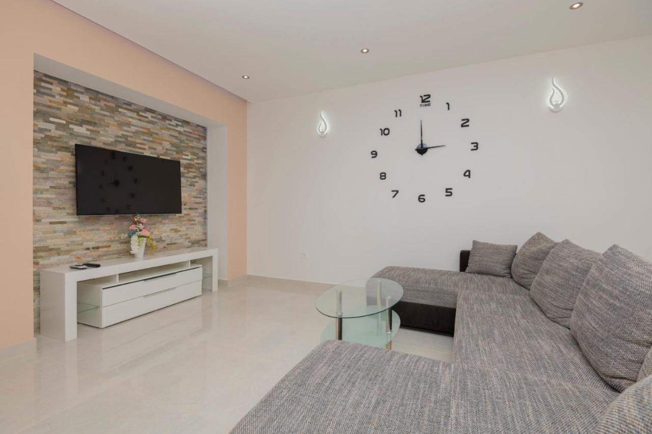 Apartments Radeljic Подстрана Екстер'єр фото