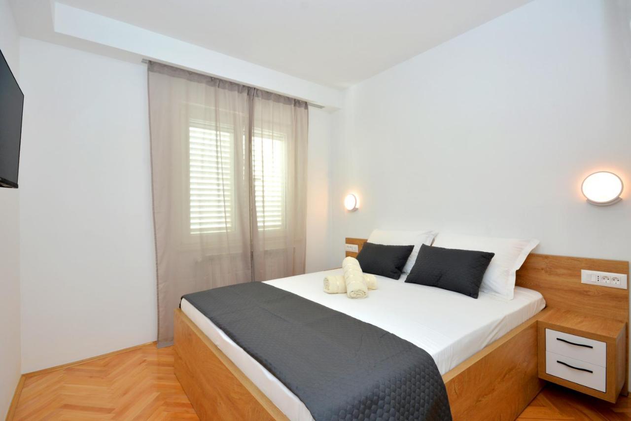 Apartments Radeljic Подстрана Екстер'єр фото