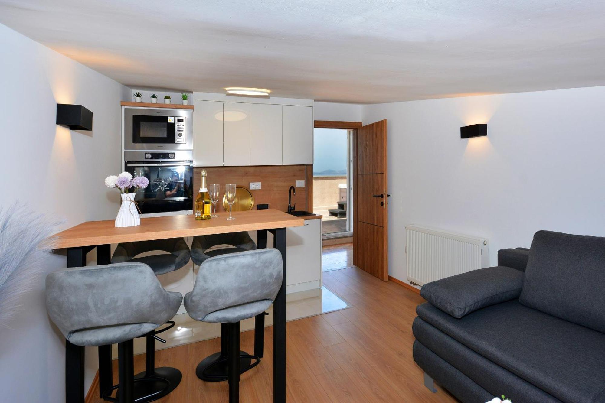 Apartments Radeljic Подстрана Екстер'єр фото
